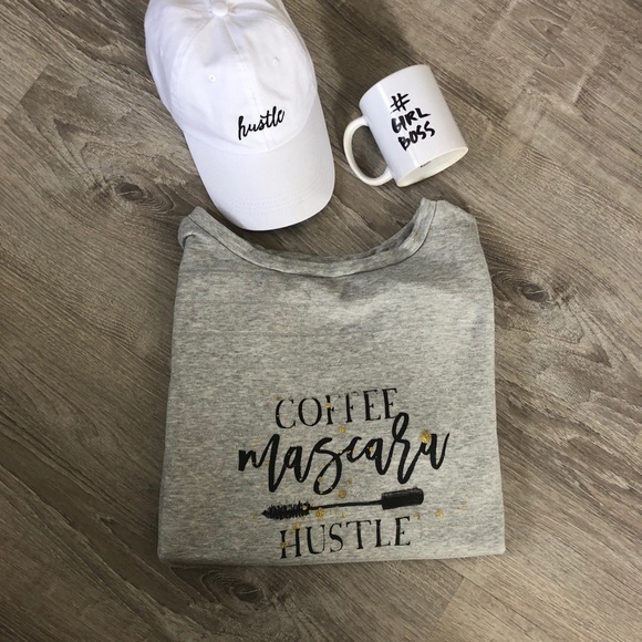 Cute & Comfy Sweatshirt Ava&Viv - Picture 2 of 6